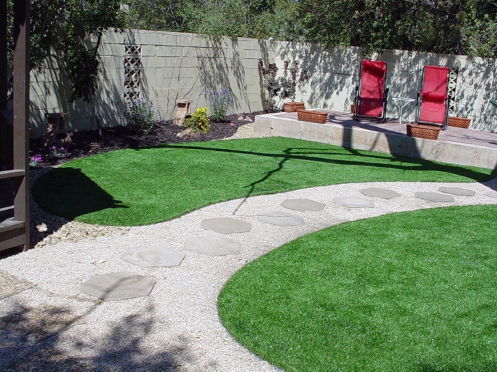 Green Lawn Gonzales, California Backyard Deck Ideas, Backyard Designs