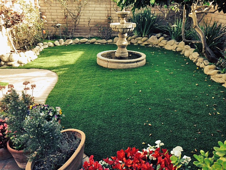 Green Lawn Tarpey Village, California City Landscape